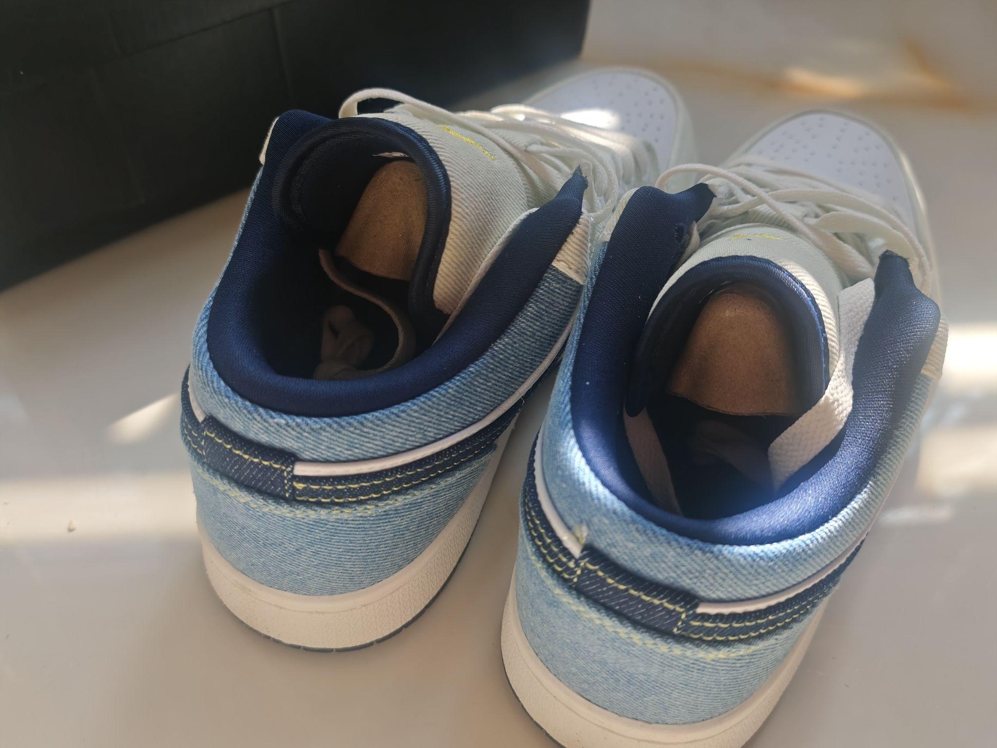 开箱即沦陷!这双AJ1 Low“牛仔奶白”,连鞋盒都透着高级感!